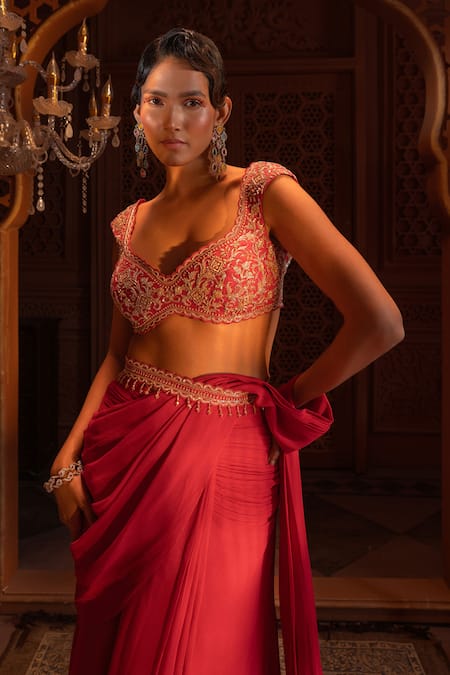 Shop Maisolos Red Net, Georgette Sequins, Embroidery Sweetheart Floret Pre-draped Saree Set Online at Aza Fashions Shop_Maisolos_Red Net, Georgette Sequins, Embroidery Sweetheart Floret Pre-draped Saree Set _Online_at_Aza_Fashions