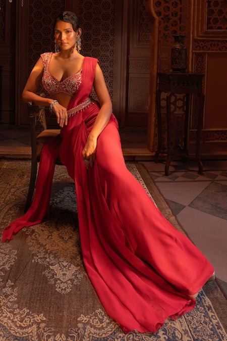 Buy Maisolos Red Net, Georgette Sequins, Embroidery Sweetheart Floret Pre-draped Saree Set Buy_Maisolos_Red Net, Georgette Sequins, Embroidery Sweetheart Floret Pre-draped Saree Set