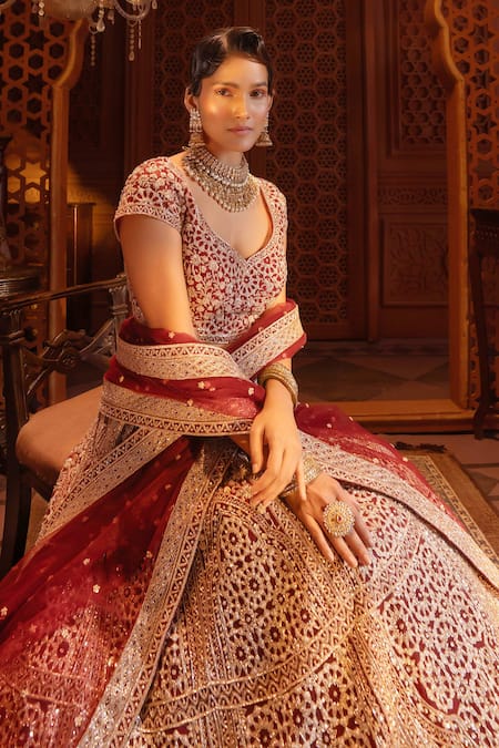 Maisolos Maroon Net Bahara Leaf Neck Embroidered Bridal Lehenga Set at Aza Fashions Maisolos_Maroon Net Bahara Leaf Neck Embroidered Bridal Lehenga Set _at_Aza_Fashions