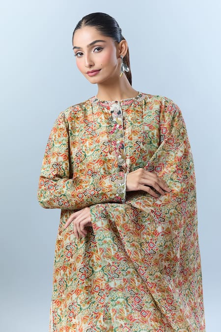 Buy Anamika Khanna Beige Cotton Beads, Sequins Round Neck Abstract Geometric Print Kurta Set Buy_Anamika Khanna_Beige Cotton Beads, Sequins Round Neck Abstract Geometric Print Kurta Set