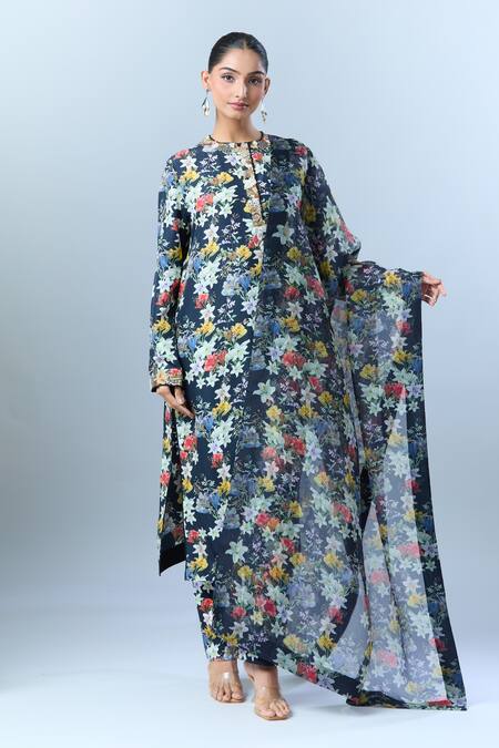 Anamika Khanna Black Sequin, Tassel, Bead, Botanical Round Print Straight Kurta Set at Aza Fashions Anamika Khanna_Black Sequin, Tassel, Bead, Botanical Round Print Straight Kurta Set_at_Aza_Fashions