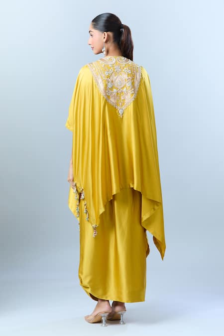 Anamika Khanna Floral Embroidered Kaftan With Skirt 