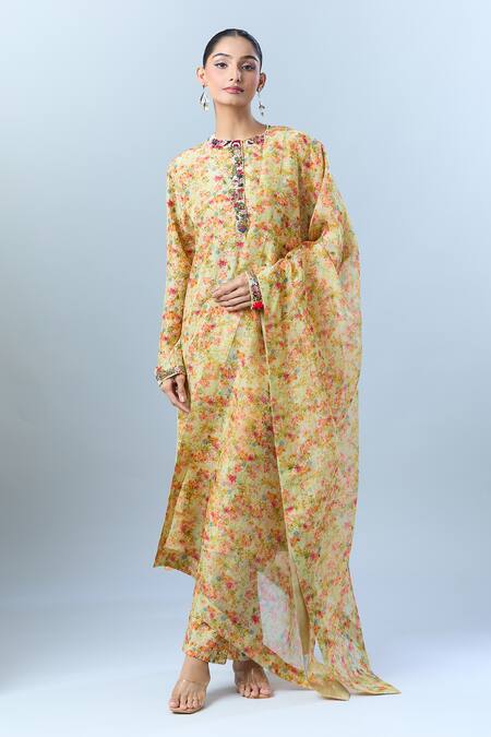 Buy_Anamika Khanna_Cream Cotton Sequins, Beads Round Neck Blossom Print Kurta Set 