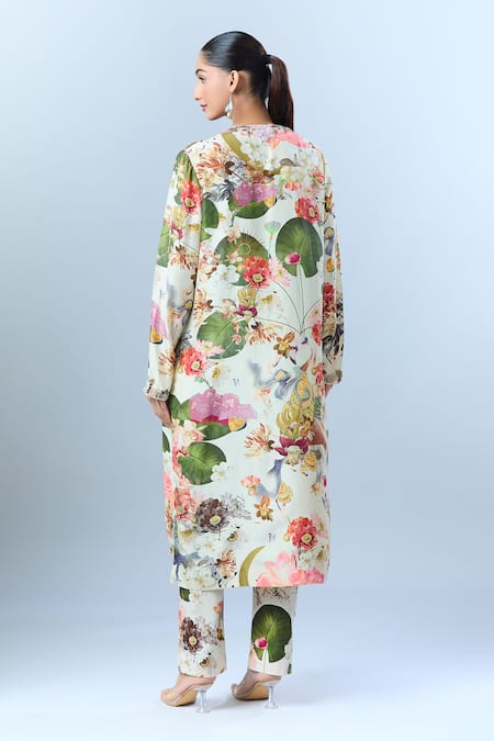 Shop Anamika Khanna Off White Cotton Beads, Sequins Round Neck Bloom Print Kurta Set at Aza Fashions Shop_Anamika Khanna_Off White Cotton Beads, Sequins Round Neck Bloom Print Kurta Set_at_Aza_Fashions