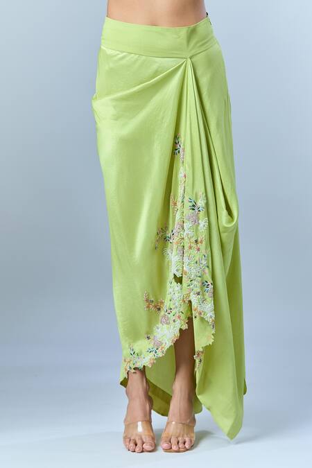 Buy Anamika Khanna Green Georgette, Silk Embroidery Round Neck, Floral Yoke Jacket Skirt Set Buy_Anamika Khanna_Green Georgette, Silk Embroidery Round Neck, Floral Yoke Jacket Skirt Set