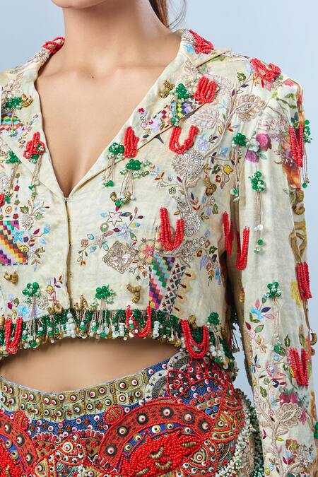 Buy_Anamika Khanna_Cream Floral Notched Lapel Embroidered Jacket With Draped Skirt 