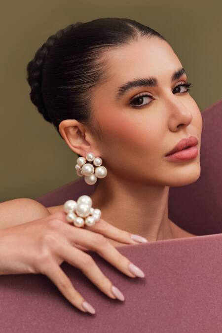 Shop Anaash White Pearls Cluster Stud Earrings Online at Aza Fashions Shop_Anaash_White Pearls Cluster Stud Earrings _Online_at_Aza_Fashions