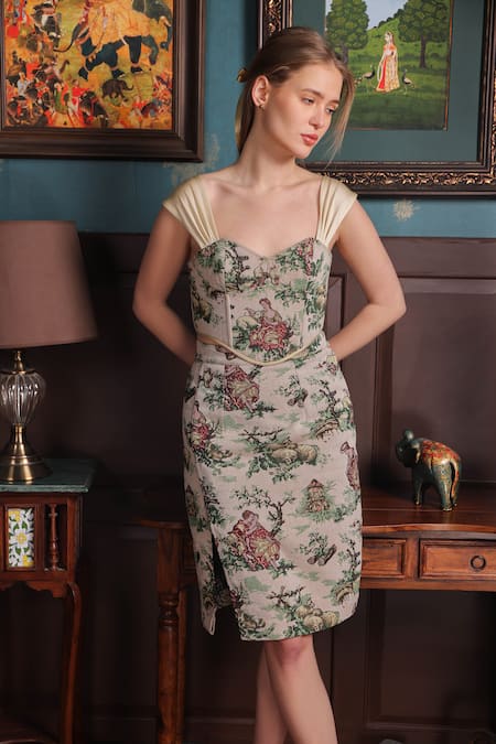 Buy Label Muslin Beige Canvas Embroidery Sweetheart Neck Botanical Pattern Skirt And Corset Set Online at Aza Fashions Buy_Label Muslin_Beige Canvas Embroidery Sweetheart Neck Botanical Pattern Skirt And Corset Set _Online_at_Aza_Fashions