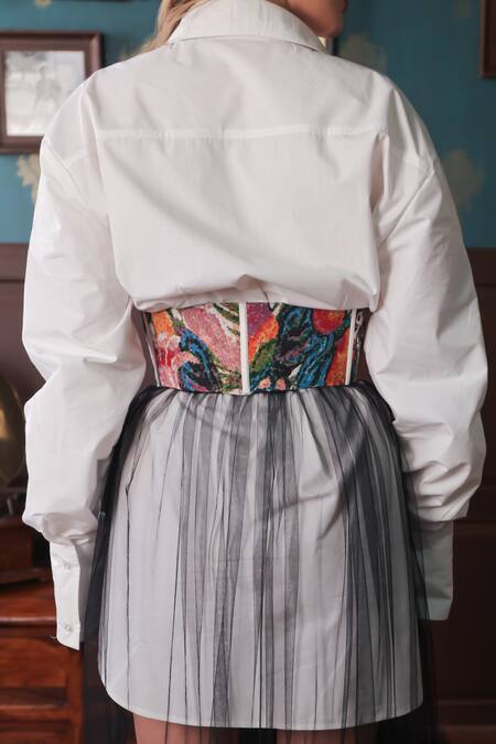 Buy_Label Muslin_White Cotton, Canvas, Tulle Embroidery Bird Pattern Corset Tiered Skirt Set _Online_at_Aza_Fashions