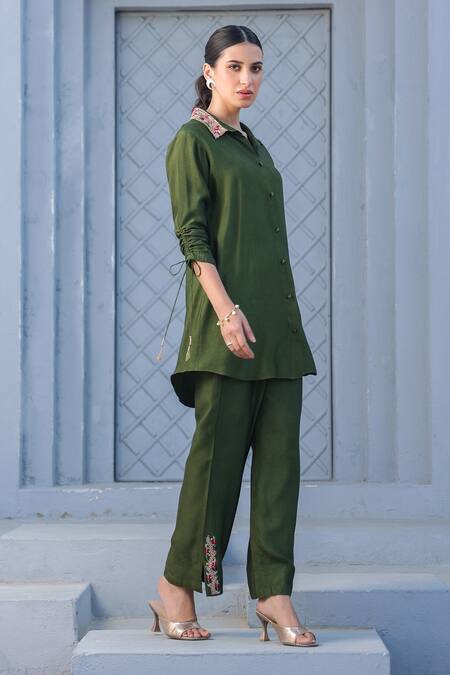 Shop_Label Niti Bothra_Green Silk, Chanderi Embroidery Collared Floral Zardozi Tunic And Pant Set _Online_at_Aza_Fashions
