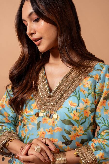 Buy Maison Shefali Blue Linen Slub Floral, Gota, Lace, Mirror Tassels V Print Kurta With Sharara Online at Aza Fashions Buy_Maison Shefali_Blue Linen Slub Floral, Gota, Lace, Mirror Tassels V Print Kurta With Sharara _Online_at_Aza_Fashions