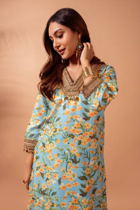 Maison Shefali Blue Linen Slub Floral, Gota, Lace, Mirror Tassels V Print Kurta With Sharara at Aza Fashions Maison Shefali_Blue Linen Slub Floral, Gota, Lace, Mirror Tassels V Print Kurta With Sharara _at_Aza_Fashions