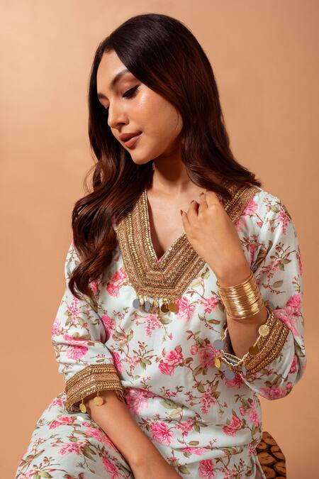 Buy_Maison Shefali_Green Linen Slub Gota, Lace, Floral Vine, Mirror Print Kurta With Sharara 