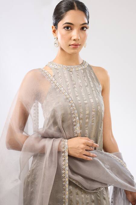 Shop Priyal Prakash Grey Dupatta Silk Organza, Kurta And Pant Chanderi & Stripe Embroidered Set Online at Aza Fashions Shop_Priyal Prakash_Grey Dupatta Silk Organza, Kurta And Pant Chanderi & Stripe Embroidered Set _Online_at_Aza_Fashions