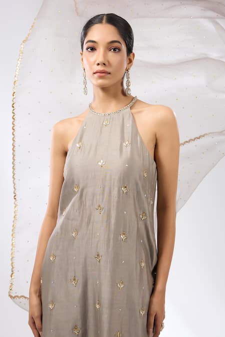 Shop Priyal Prakash Grey Dupatta Silk Organza, Kurta Chanderi, Pant Cotton, And Embroidered Set Online at Aza Fashions Shop_Priyal Prakash_Grey Dupatta Silk Organza, Kurta Chanderi, Pant Cotton, And Embroidered Set _Online_at_Aza_Fashions