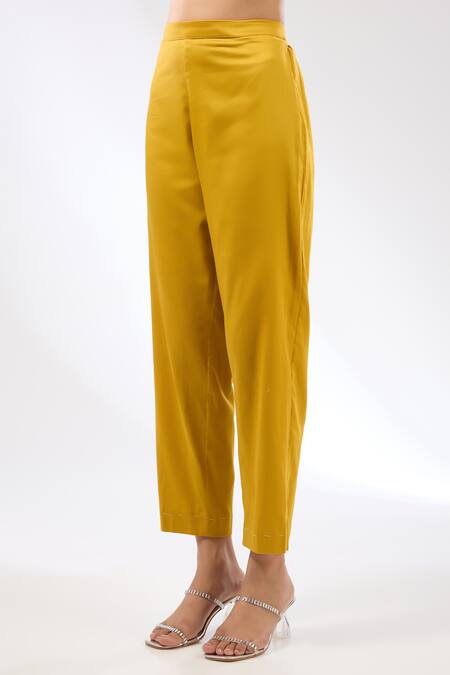 Priyal Prakash Yellow Dupatta Silk Organza, Kurta Chanderi, Pant And Motif Embroidered Set Online at Aza Fashions Priyal Prakash_Yellow Dupatta Silk Organza, Kurta Chanderi, Pant And Motif Embroidered Set _Online_at_Aza_Fashions