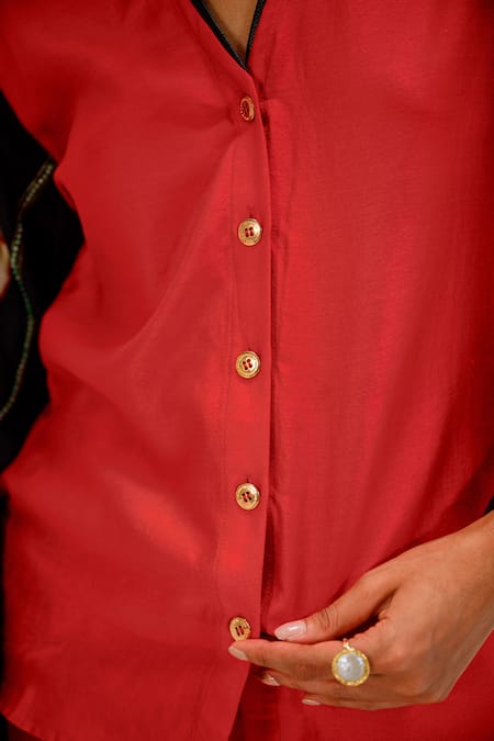 The Dramebaaz CO Red Chanderi Bloom V Neck Print And Embellished Sleeves Shirt at Aza Fashions The Dramebaaz CO_Red Chanderi Bloom V Neck Print And Embellished Sleeves Shirt _at_Aza_Fashions