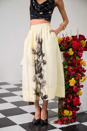 The Dramebaaz CO Off White Chanderi Vintage Floral Placement Print Skirt Online at Aza Fashions The Dramebaaz CO_Off White Chanderi Vintage Floral Placement Print Skirt _Online_at_Aza_Fashions