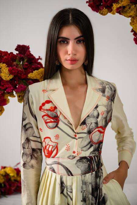 Buy The Dramebaaz CO Off White Chanderi Beads, Embroidery Collared Floral Dress Online at Aza Fashions Buy_The Dramebaaz CO_Off White Chanderi Beads, Embroidery Collared Floral Dress _Online_at_Aza_Fashions