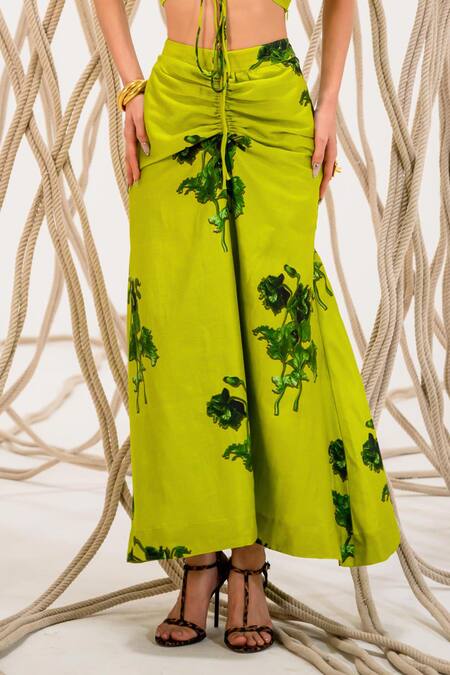 Shop_The Dramebaaz CO_Green Chanderi Floral Plunge V Neck Print Bustier And Skirt Set _Online_at_Aza_Fashions