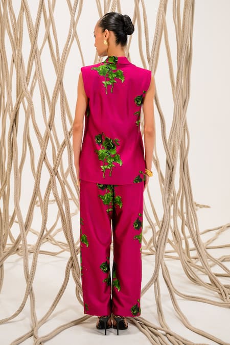 The Dramebaaz CO Byzanite 3D Floral Print Blazer & Trouser Set 