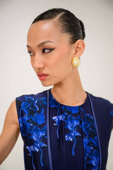 The Dramebaaz CO_Blue Chanderi Round Neck Navy 3d Floral Midi Dress _Online_at_Aza_Fashions