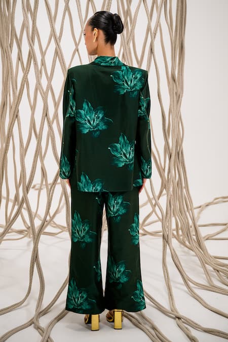 The Dramebaaz CO Lushmore Floral Print Blazer 