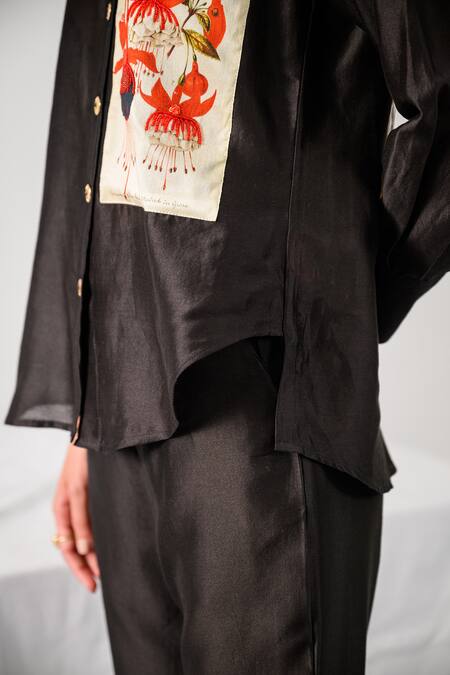 Buy_The Dramebaaz CO_Black Chanderi Embroidery, Sequins Collared Floral Print Embellished Shirt 