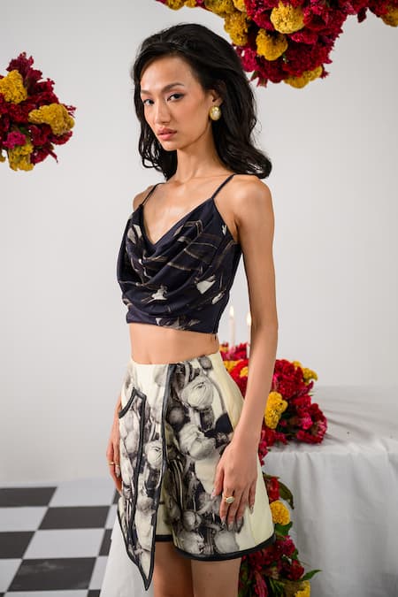 The Dramebaaz Co Noir Floral Print Skort 