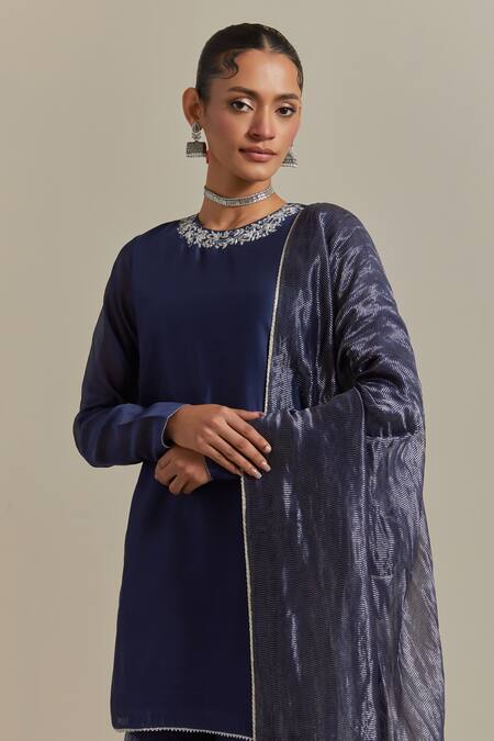 Buy Vinusto Blue Handloom Cotton, Chanderi Zari, Gota Patti, Short Kurta And Gharara Set Online at Aza Fashions Buy_Vinusto_Blue Handloom Cotton, Chanderi Zari, Gota Patti, Short Kurta And Gharara Set _Online_at_Aza_Fashions