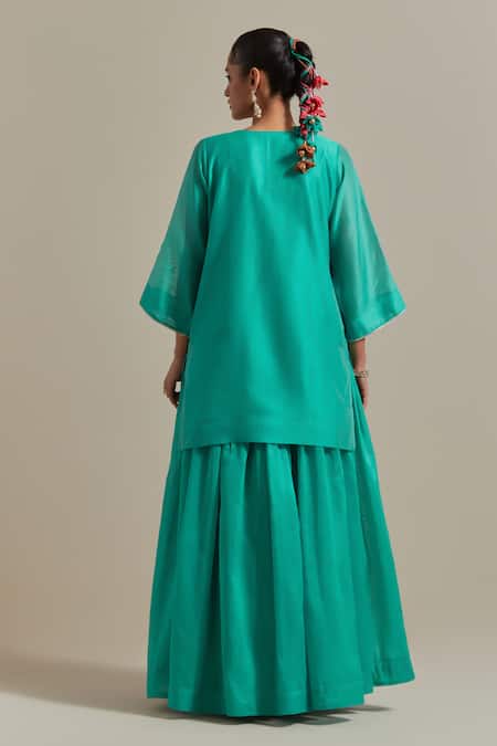 Shop Vinusto Blue Chanderi Embroidery, Lace Split Floral Handwoven Short Kurta With Skirt at Aza Fashions Shop_Vinusto_Blue Chanderi Embroidery, Lace Split Floral Handwoven Short Kurta With Skirt _at_Aza_Fashions