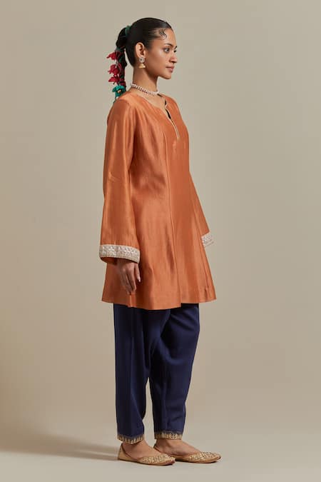 Buy_Vinusto_Brown Handloom Cotton, Chanderi Handwoven Embroidered A-line Kurta And Salwar Set 