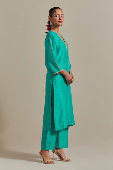 Shop_Vinusto_Sky Blue Chanderi Lace, Zari, Embroidery Handwoven Straight Kurta And Pant Set _Online_at_Aza_Fashions