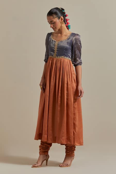 Vinusto_Brown Handloom Cotton, Cotton, Chanderi Handwoven Yoke Anarkali And Churidar Set _at_Aza_Fashions