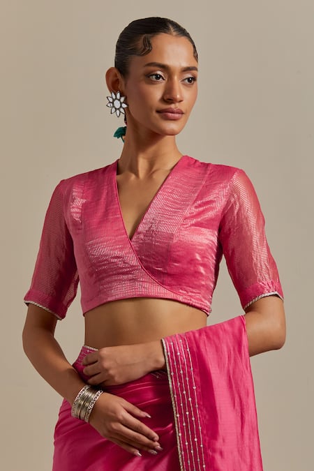 Vinusto Pink , Silk, Handloom Handwoven Saree With Zari Striped Blouse at Aza Fashions Vinusto_Pink , Silk, Handloom Handwoven Saree With Zari Striped Blouse _at_Aza_Fashions