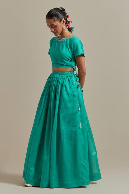 Buy Vinusto Blue Chanderi, Handloom , Handwoven Gathered Lehenga Blouse Set Online at Aza Fashions Buy_Vinusto_Blue Chanderi, Handloom , Handwoven Gathered Lehenga Blouse Set _Online_at_Aza_Fashions