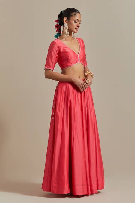 Vinusto Pink , Silk Lace, Handwoven Gathered Lehenga And Blouse Set Online at Aza Fashions Vinusto_Pink , Silk Lace, Handwoven Gathered Lehenga And Blouse Set _Online_at_Aza_Fashions