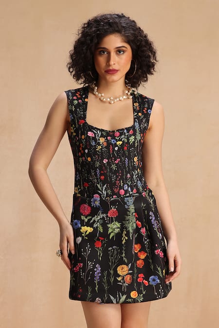 Buy_Payal Jain_Black Neoprene Botanic Patterned Wrap Skirt _Online_at_Aza_Fashions