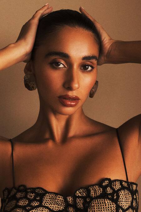 Antithesis India Black Jute, Scuba Georgette Checkered Sweetheart Neck Paula Woven Dress Online at Aza Fashions Antithesis India_Black Jute, Scuba Georgette Checkered Sweetheart Neck Paula Woven Dress _Online_at_Aza_Fashions