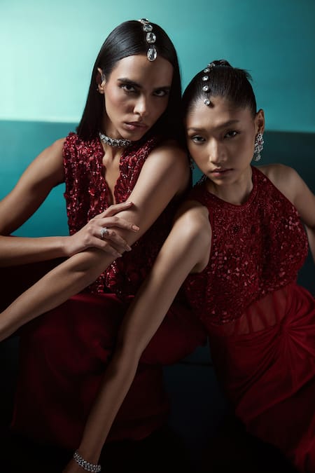 Buy_Istya_Red Organza Cutdana, Floral, Sequins Jacket Motifs Embroidered Pant Set 