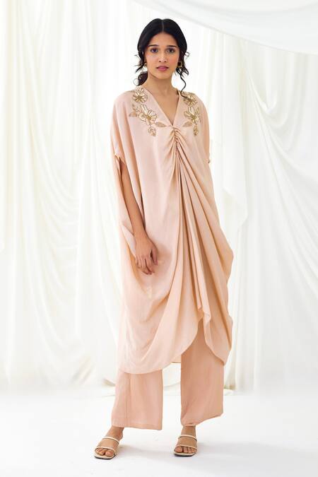 Lavanya Ahuja_Pink Viscose Sequins, Beads V-neck Embroidered Kaftan And Pant Set _Online_at_Aza_Fashions