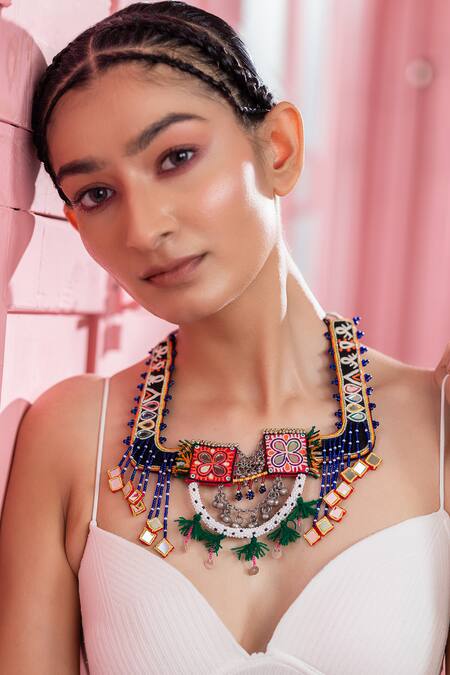Krutiarts Multi Color Crystal, Mirror, Tassel, Thread Hoera Embellished Necklace Online at Aza Fashions Krutiarts_Multi Color Crystal, Mirror, Tassel, Thread Hoera Embellished Necklace _Online_at_Aza_Fashions