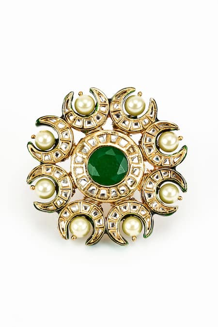 Shop Vivinia By Vidhi Mehra Gold Plated Pearls, Stone Saadgi Kundan Embellished Ring at Aza Fashions Shop_Vivinia By Vidhi Mehra_Gold Plated Pearls, Stone Saadgi Kundan Embellished Ring _at_Aza_Fashions