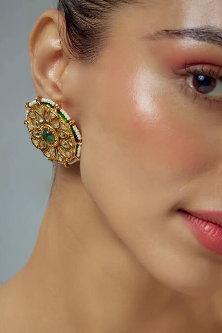 Buy_Vivinia By Vidhi Mehra_Gold Plated Polki, Kundan Saadgi Geometric Shaped Stud Earrings _Online_at_Aza_Fashions