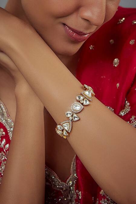 Buy_Vivinia By Vidhi Mehra_Gold Plated Stones Polki And Kundan Bloom Vine Bracelet _Online_at_Aza_Fashions