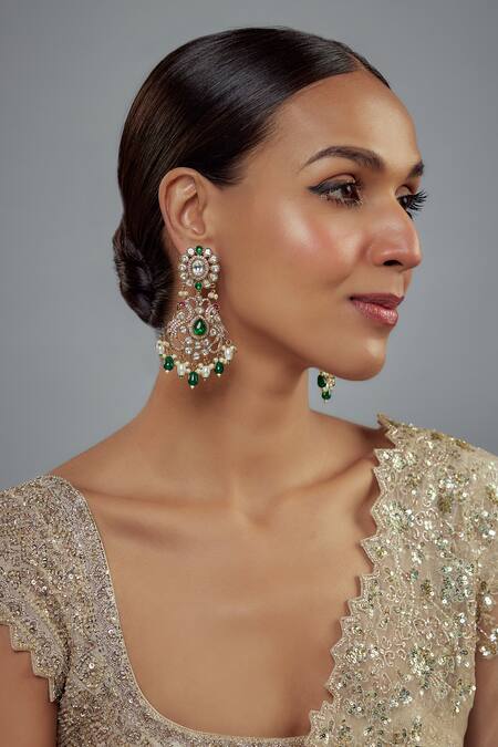 Shop_Vivinia By Vidhi Mehra_Gold Plated Pearls, Stones, Beads Floral Kundan Embellished Earrings _Online_at_Aza_Fashions