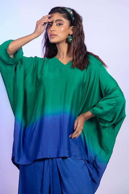Shop_Vishwa By Pinki Sinha_Multi Color Satin V-neck Ombre Kaftan Top And Lungi Skirt Set _Online_at_Aza_Fashions
