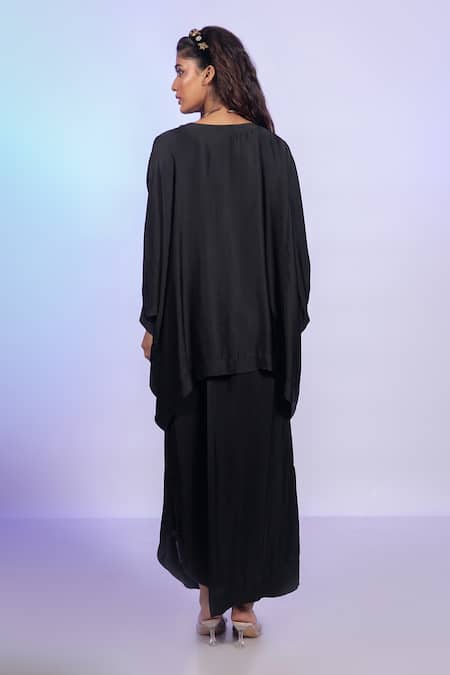 Vishwa By Pinki Sinha Black Satin Kaftan Top & Lungi Skirt Set 