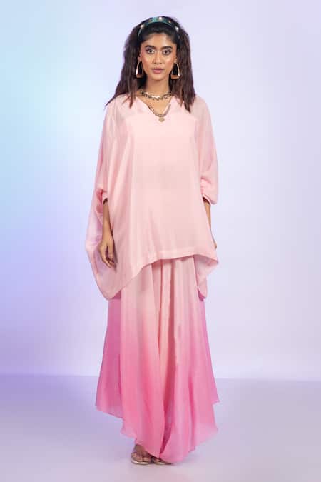 Shop_Vishwa By Pinki Sinha_Pink Crepe V-neck Plain Kaftan Top And Ombre Draped Pant Set _Online_at_Aza_Fashions
