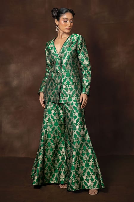 Vishwa By Pinki Sinha Green Silk Embroidery Banarasi Woven Blazer And Gharara Online at Aza Fashions Vishwa By Pinki Sinha_Green Silk Embroidery Banarasi Woven Blazer And Gharara _Online_at_Aza_Fashions